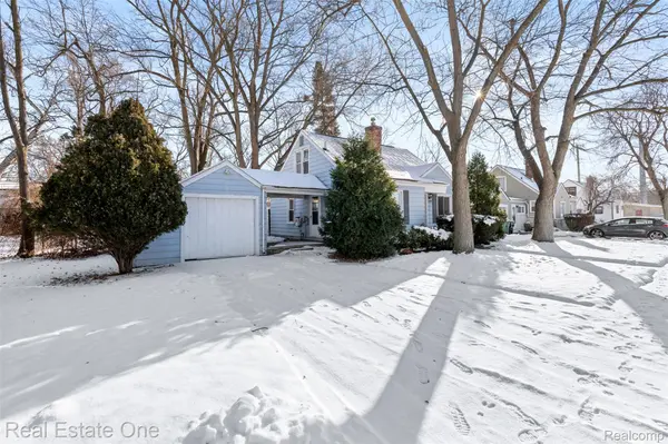 Farmington Hills, MI 48336,21696 Purdue AVE