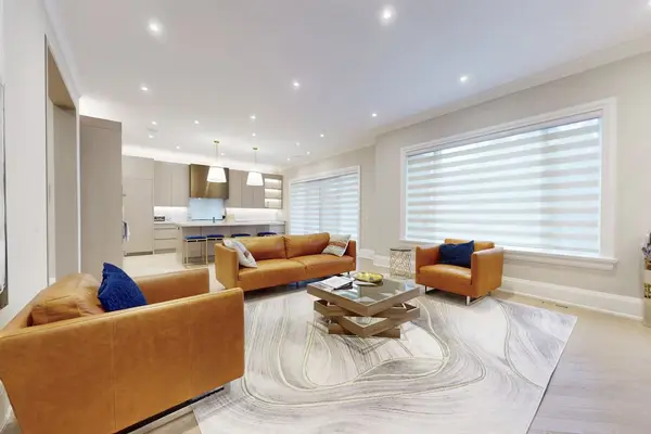 Toronto W08, ON M9A 1H9,18 Burnhamthorpe Park BLVD