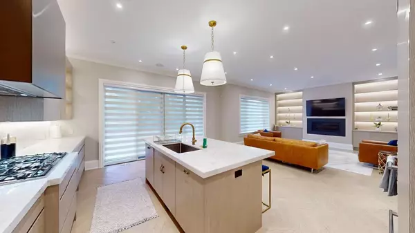 Toronto W08, ON M9A 1H9,18 Burnhamthorpe Park BLVD