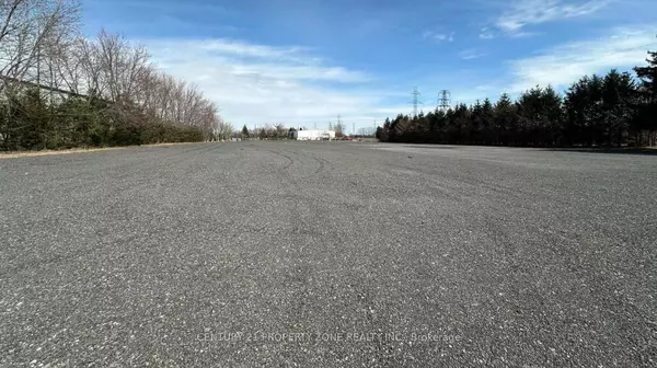 Chatham-kent, ON N7M 6M5,54 Siemens DR