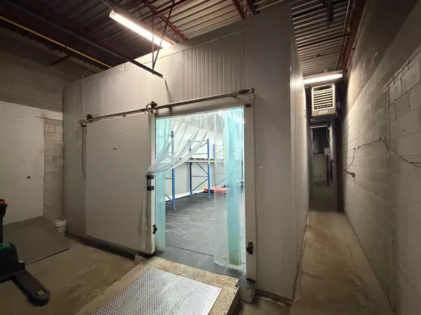 Toronto E11, ON M1X 1B1,140 Finchdene SQ #15