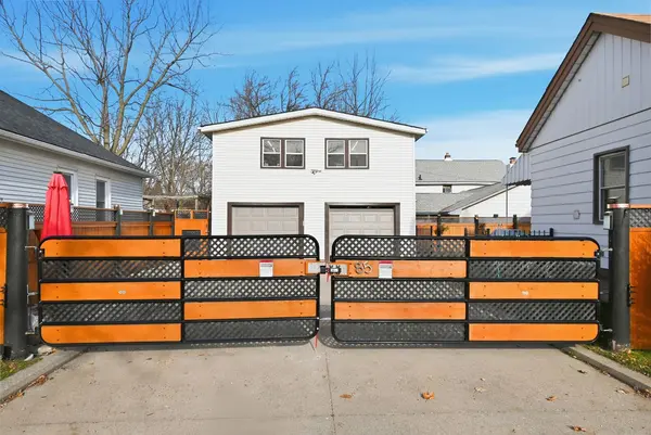 Thorold, ON L2V 3L8,85 Pine ST S