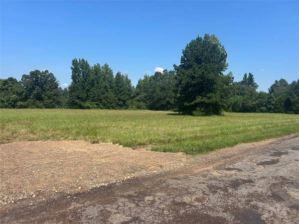 CR 4121 CR 4121,  Simms,  TX 75574