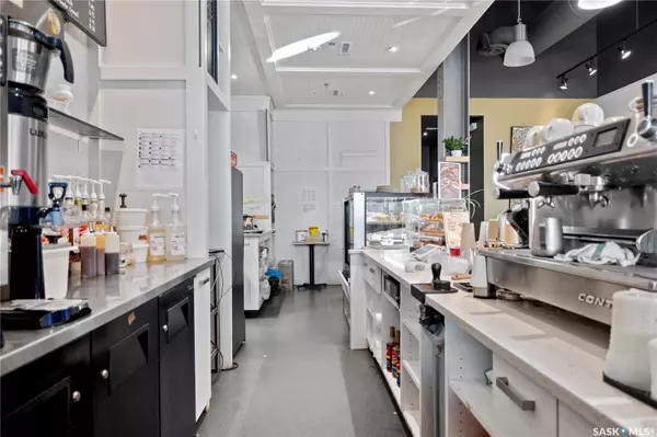 Regina, SK S4S 3R3,3806 ALBERT STREET #1270