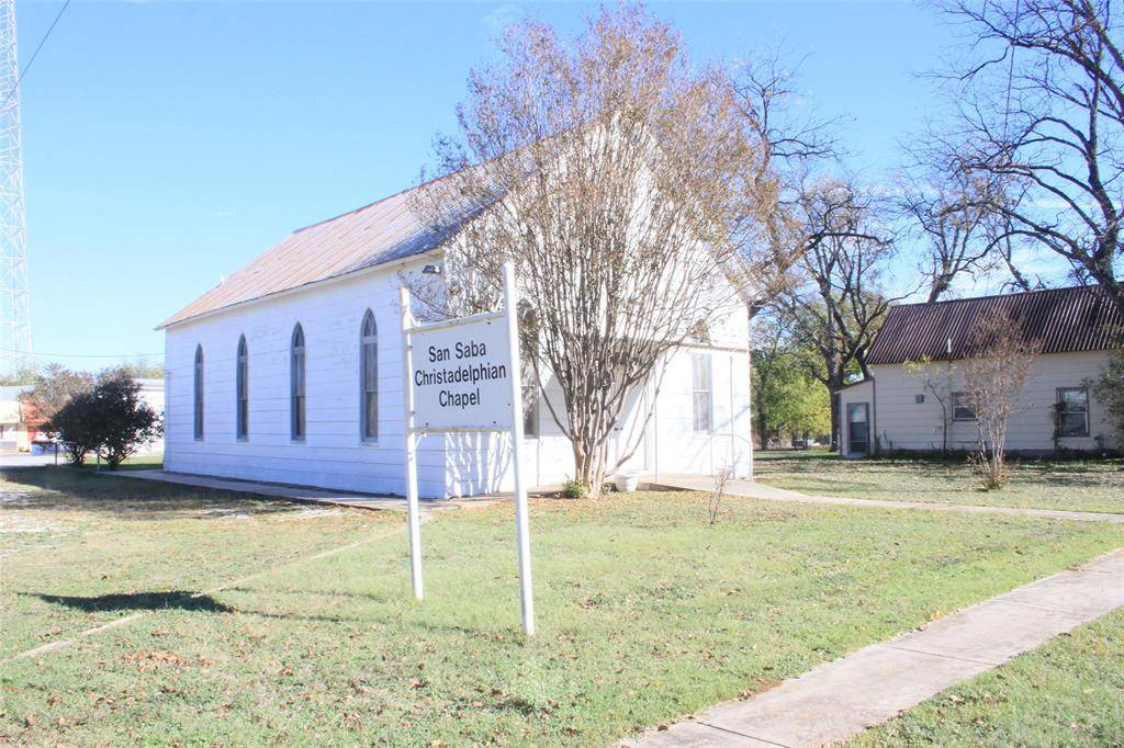 101 E Commerce, San Saba, TX 76877