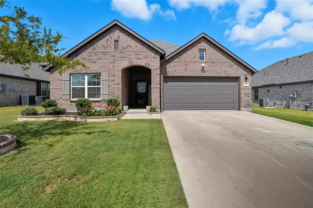 Crowley, TX 76036,1321 Hunters Ridge Drive