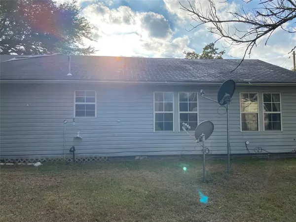 Rodessa, LA 71069,10087 East Main st East Main st