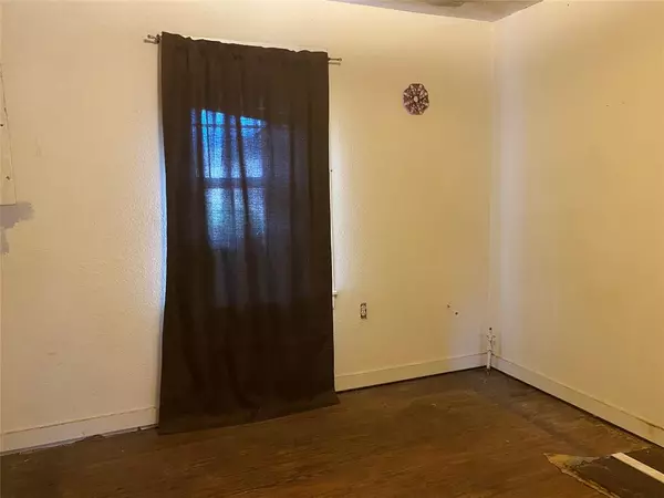 Rodessa, LA 71069,10087 East Main st East Main st