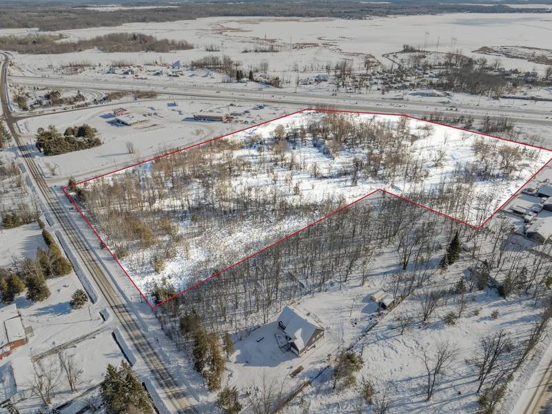 15 Quarry RD, Tay, ON L0K 2C0