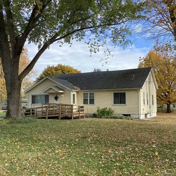 721 Lee AVE, Vicksburg, MI 49097