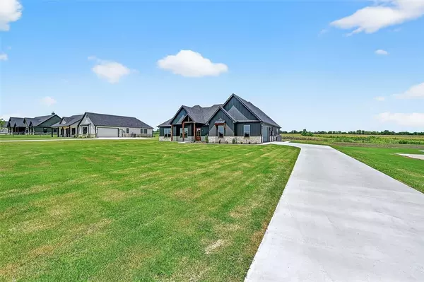 Sherman, TX 75090,421 Schneider Road