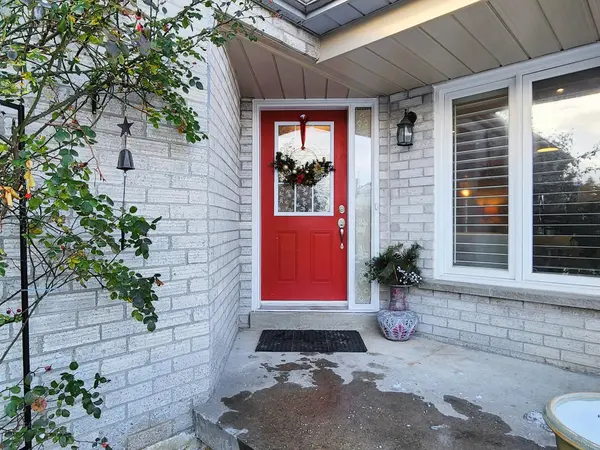 Toronto E10, ON M1C 4N6,50 Greybeaver TRL