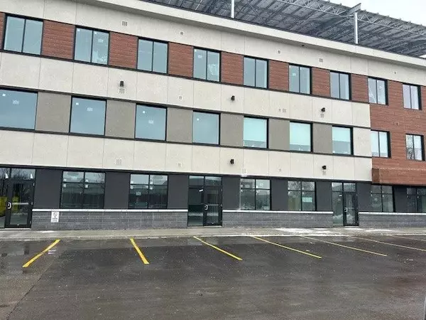 Aurora, ON L4G 4B7,35 Sunday DR