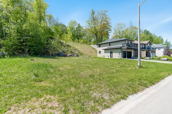 Midland, ON L4R 5P1,722 Aberdeen BLVD