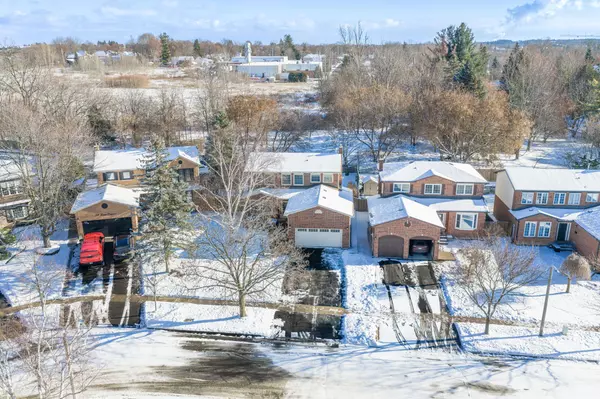 Halton Hills, ON L7G 4Z4,20 Jason CRES