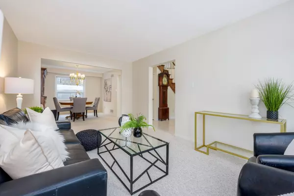 Halton Hills, ON L7G 4Z4,20 Jason CRES