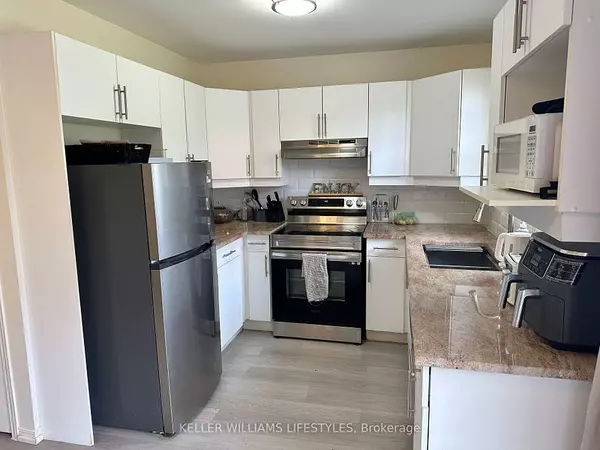 London North, ON N6G 5E1,50 CHAPMAN CT #63