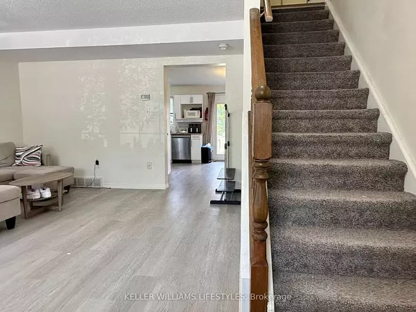 London North, ON N6G 5E1,50 CHAPMAN CT #63