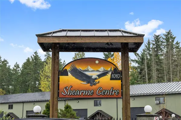 Coombs, BC V0R 2H0,1010 Shearme Rd #8