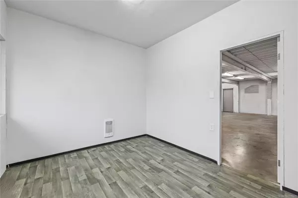 Coombs, BC V0R 2H0,1010 Shearme Rd #8