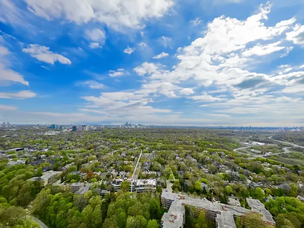 Toronto C09, ON M4W 0B3,Address not disclosed