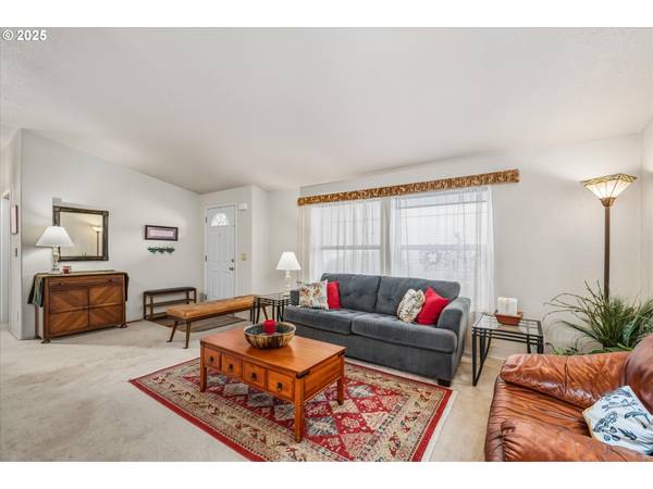 Eugene, OR 97402,4055 ROYAL AVE #87