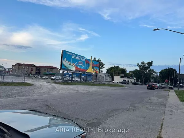 Niagara Falls, ON L2G 1J3,5520 North ST