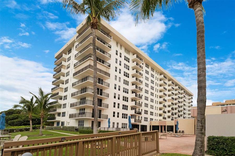 1147 Hillsboro Mile #307, Hillsboro Beach, FL 33062