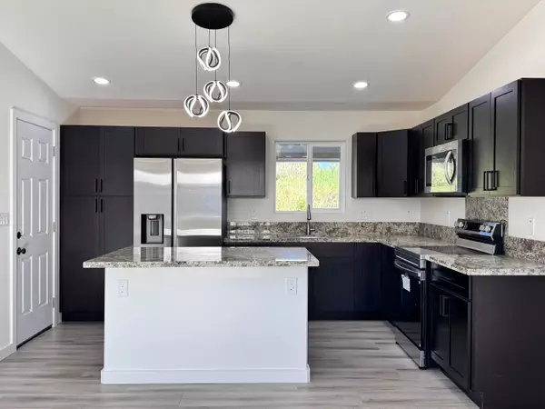 Pahoa, HI 96778,16-2114 SUGARCANE LN