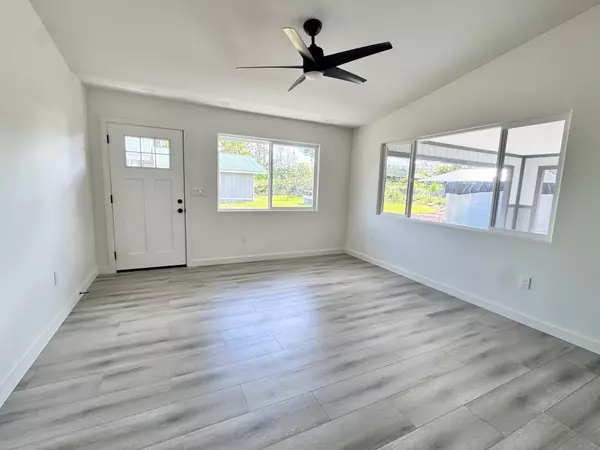 Pahoa, HI 96778,16-2114 SUGARCANE LN