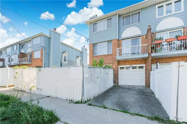 Staten  Island, NY 10314,186 Monahan AVE