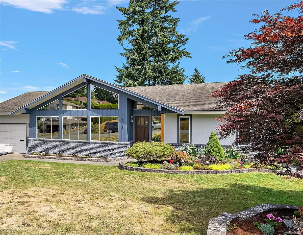 Central Saanich, BC V8Z 6Y4,6521 Bella Vista Dr