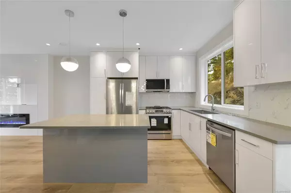 Langford, BC V9B 5T1,994 CITATION Rd