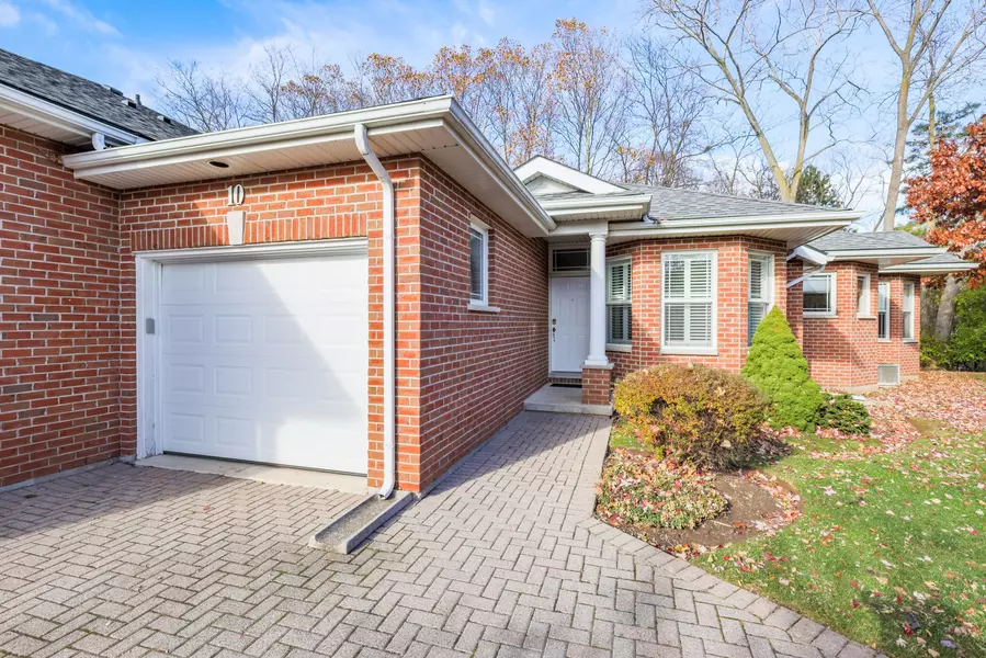 3300 Montrose RD #10, Niagara Falls, ON L2H 3L9