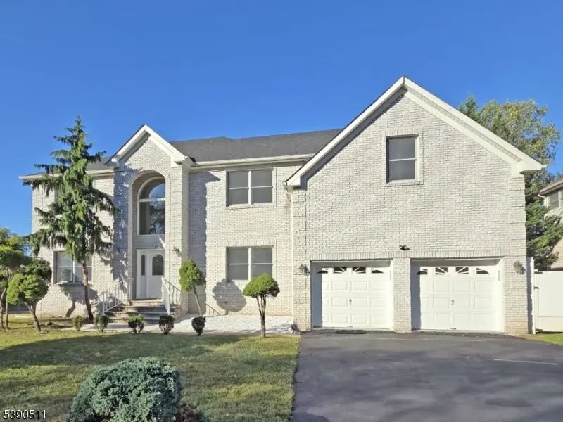 South Plainfield Boro, NJ 07080,720 Harvard Ave