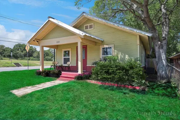 Denton, TX 76205,820 Lakey Street