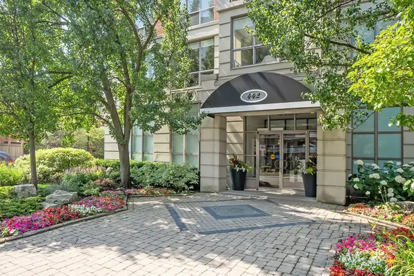 Burlington, ON L7S 2L7,442 Maple AVE #408