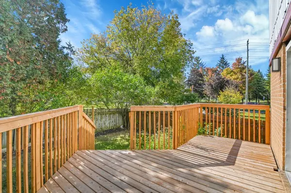 Hunt Club - South Keys And Area, ON K1T 1W5,54 Greenboro CRES