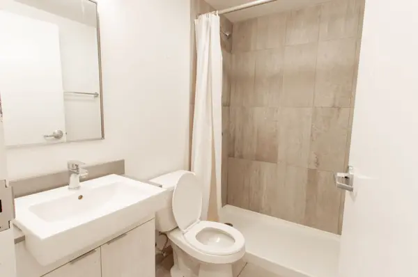 Dows Lake - Civic Hospital And Area, ON K1S 4P3,105 Champagne AVE S #1516