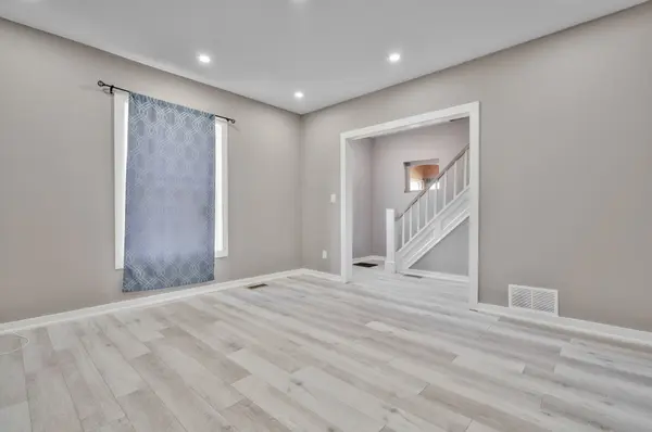 Brantford, ON N3S 6A8,193 Drummond ST