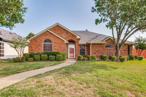 1305 Wedgemere Drive,  Dallas,  TX 75232