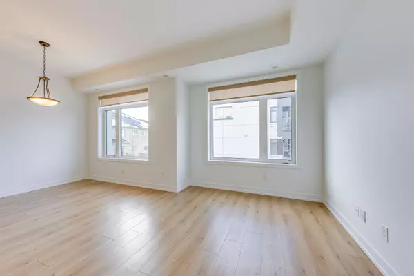 Oakville, ON L6M 1P8,3066 Sixth Line #347