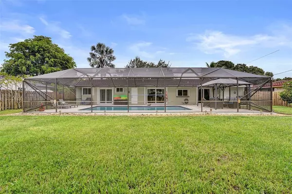 Plantation, FL 33317,5541 SW 2nd Ct