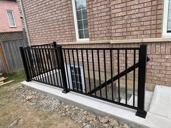 5886 Shelford TER, Mississauga, ON L5M 6J9