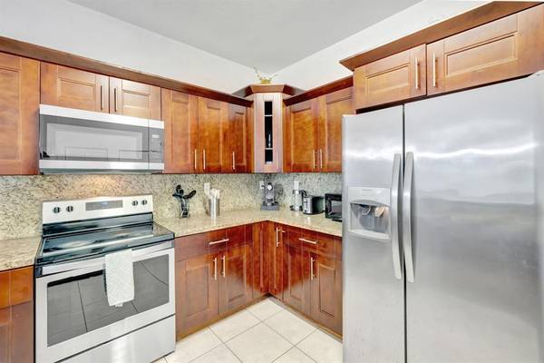 Fort Lauderdale, FL 33315,1816 SW 21st St