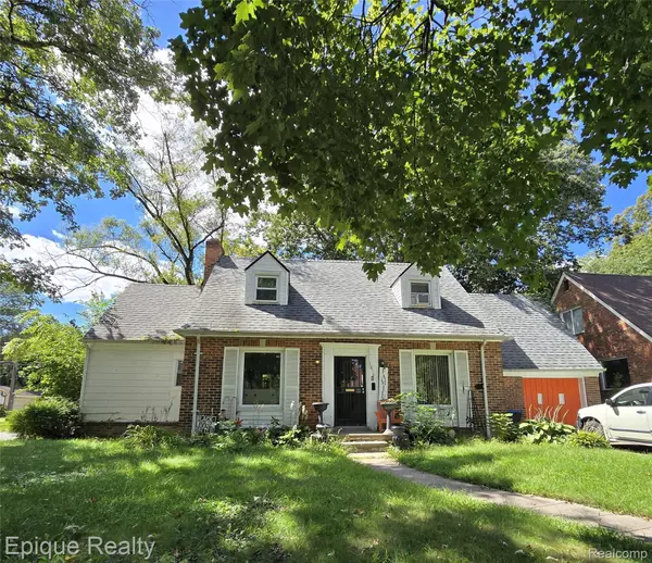 Detroit, MI 48219,16101 Chapel ST