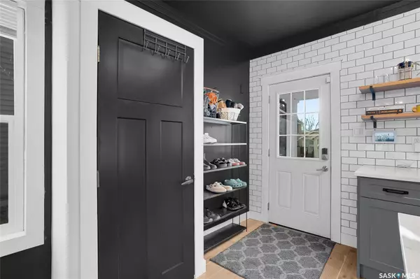 Saskatoon, SK S7L 0K2,114 28th STREET W