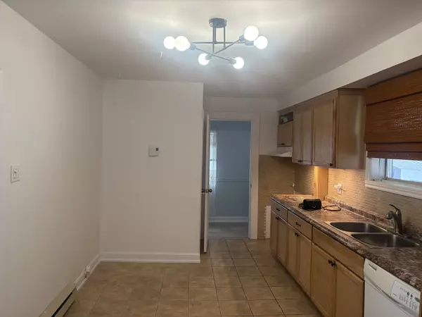 Cornwall, ON K6H 5A7,345 St Felix ST E