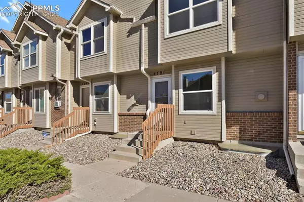 Colorado Springs, CO 80916,4791 Live Oak DR