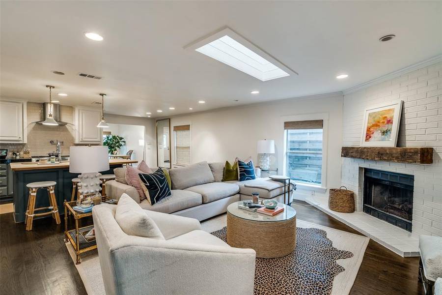 5947 Goodwin Avenue, Dallas, TX 75206